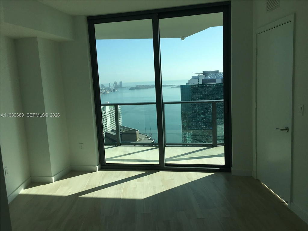 Real estate property located at 1300 MIAMI AVE #4303, Miami-dade, Sls Brickell Condo, Miami, FL