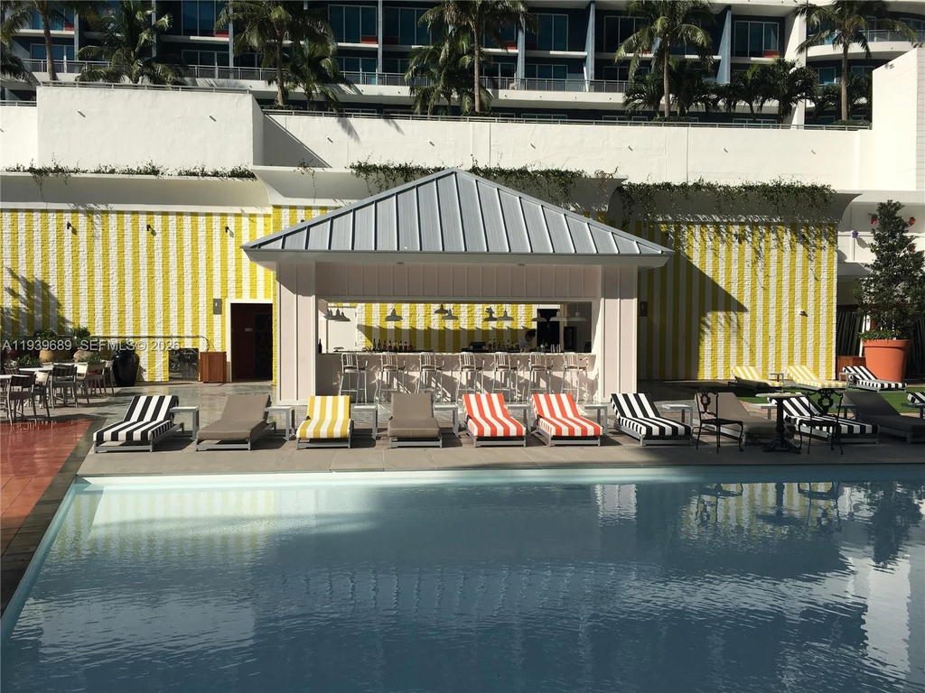 Real estate property located at 1300 MIAMI AVE #4303, Miami-dade, Sls Brickell Condo, Miami, FL