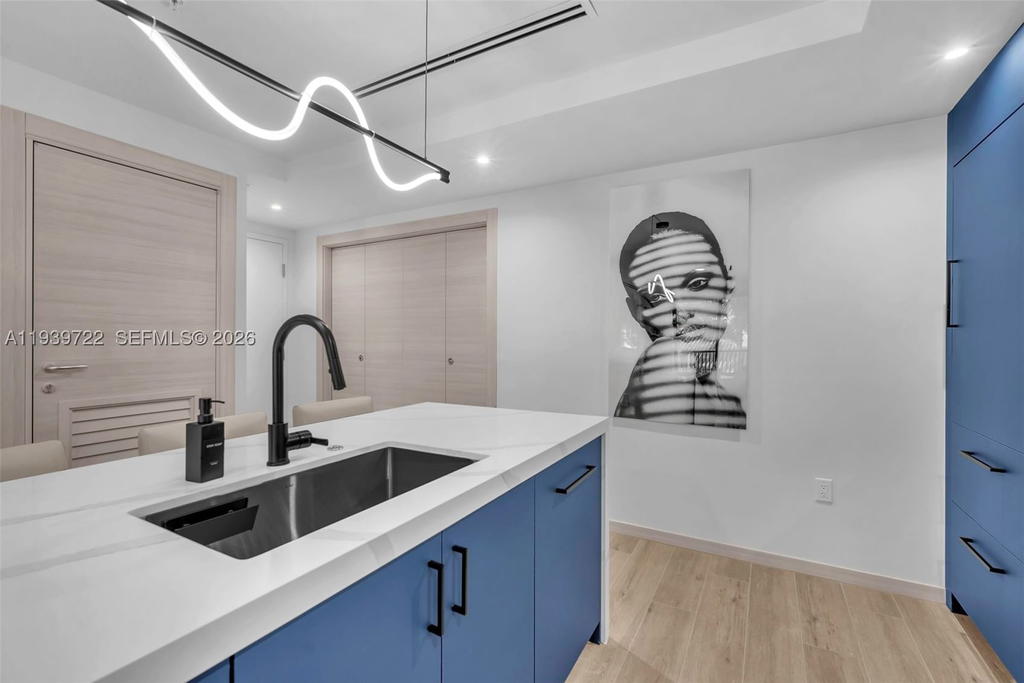 Real estate property located at 4220 Laguna St #505, Miami-dade, Coral Gables Ind Sec, Coral Gables, FL