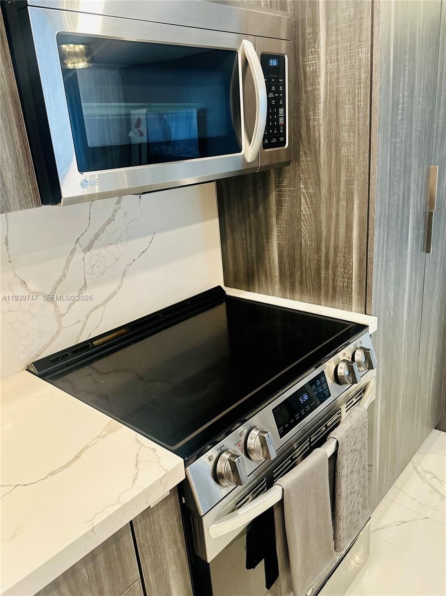 Real estate property located at 1740 N River Dr #626, Miami-dade, Serenity On The River Con, Miami, FL