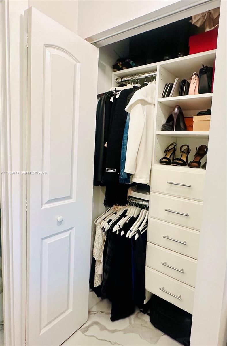 Real estate property located at 1740 N River Dr #626, Miami-dade, Serenity On The River Con, Miami, FL