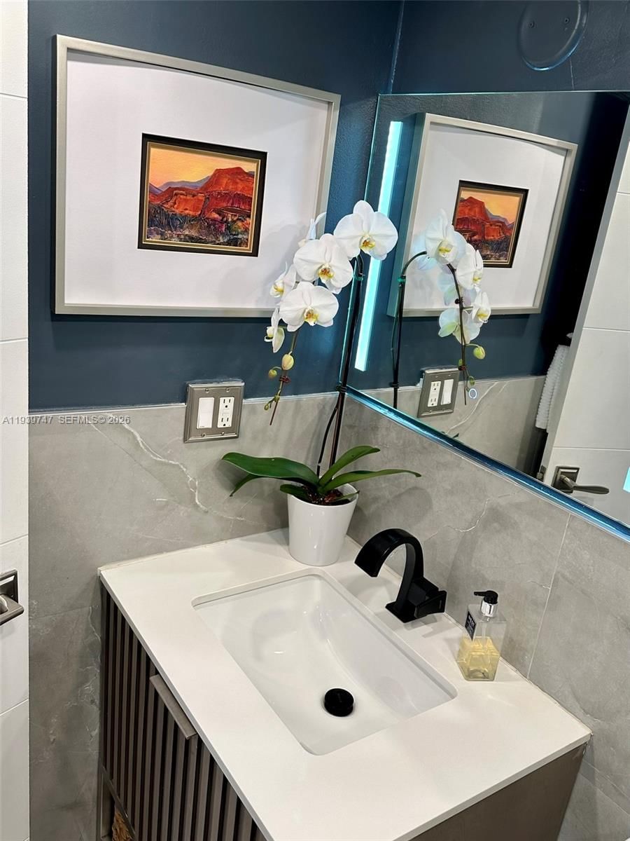 Real estate property located at 1740 N River Dr #626, Miami-dade, Serenity On The River Con, Miami, FL
