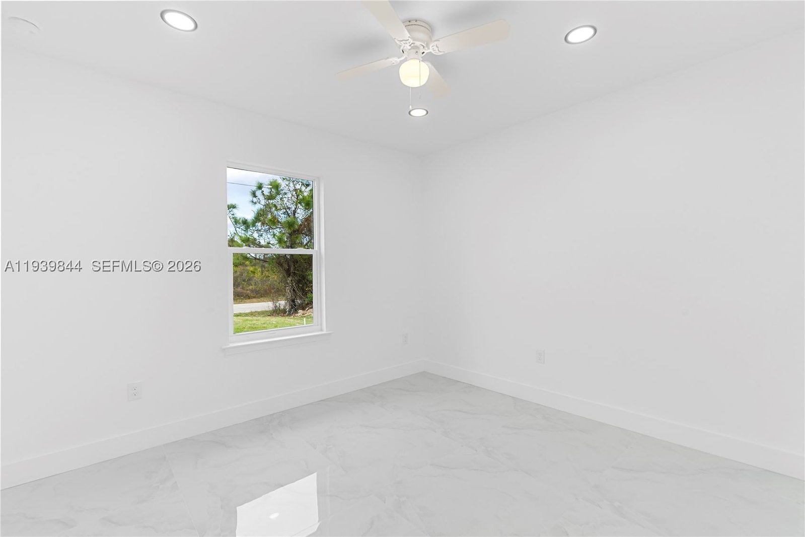Real estate property located at 3117 64th W, Lee, Lehigh Acres, Lehigh Acres, FL