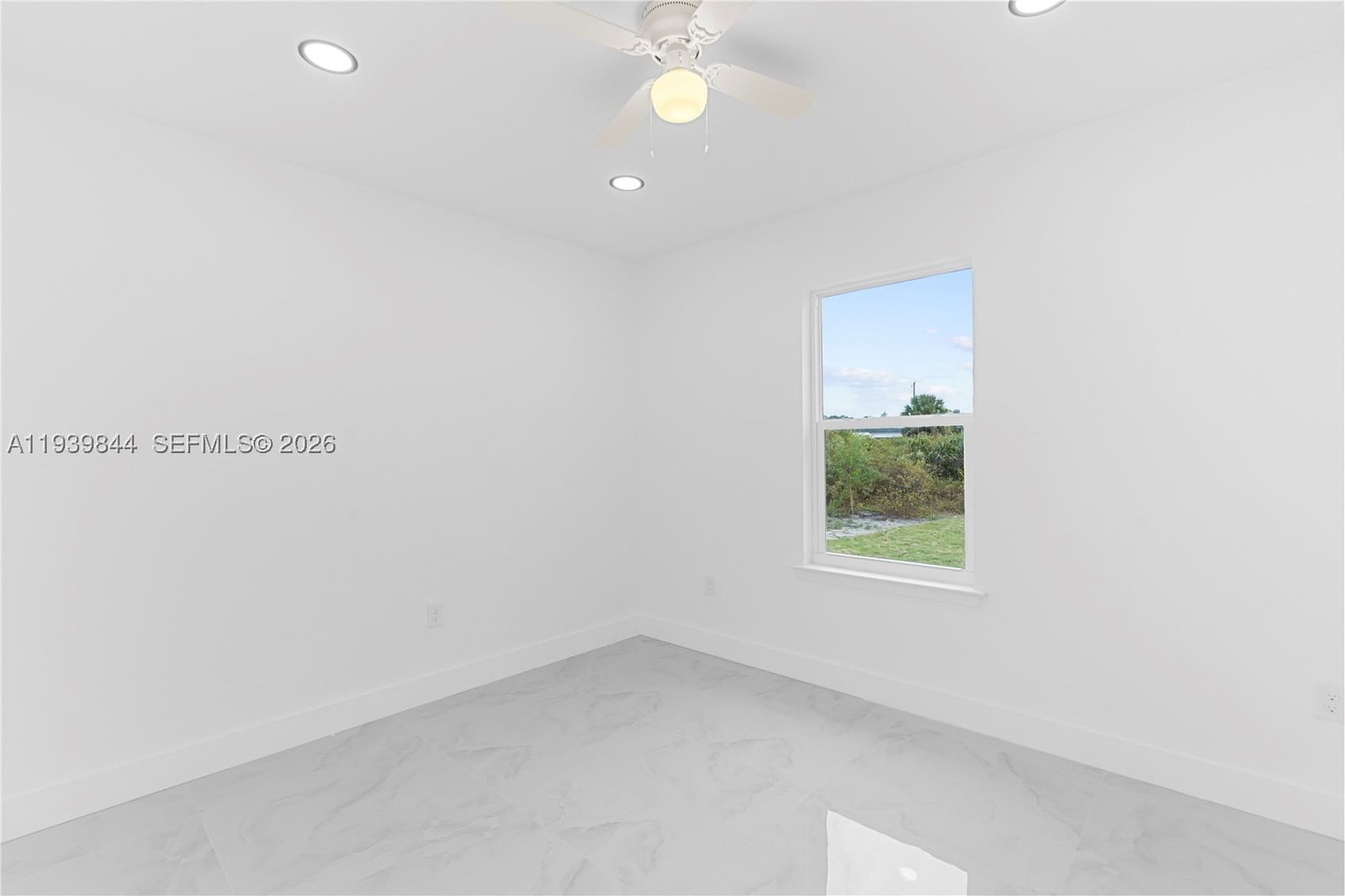 Real estate property located at 3117 64th W, Lee, Lehigh Acres, Lehigh Acres, FL