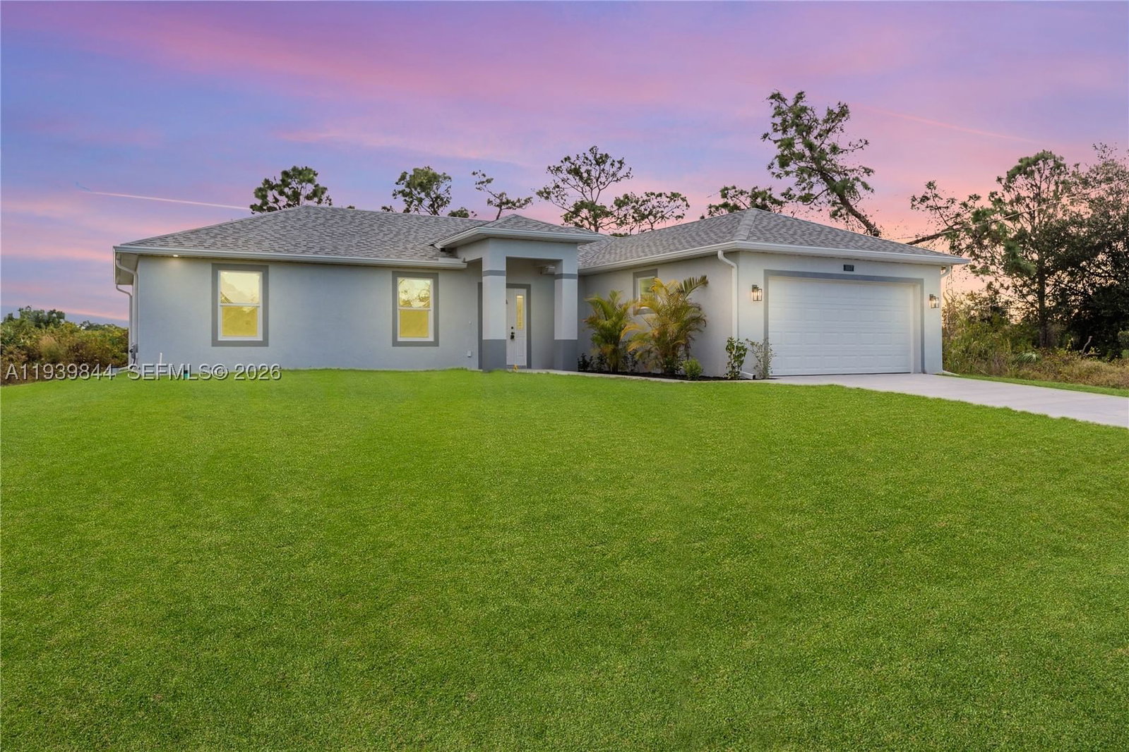 Real estate property located at 3117 64th W, Lee, Lehigh Acres, Lehigh Acres, FL