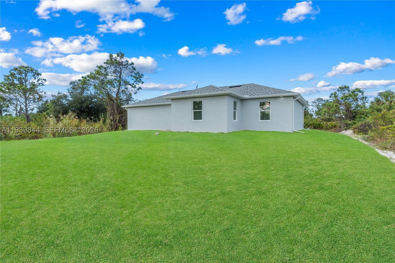 Real estate property located at 3117 64th W, Lee, Lehigh Acres, Lehigh Acres, FL