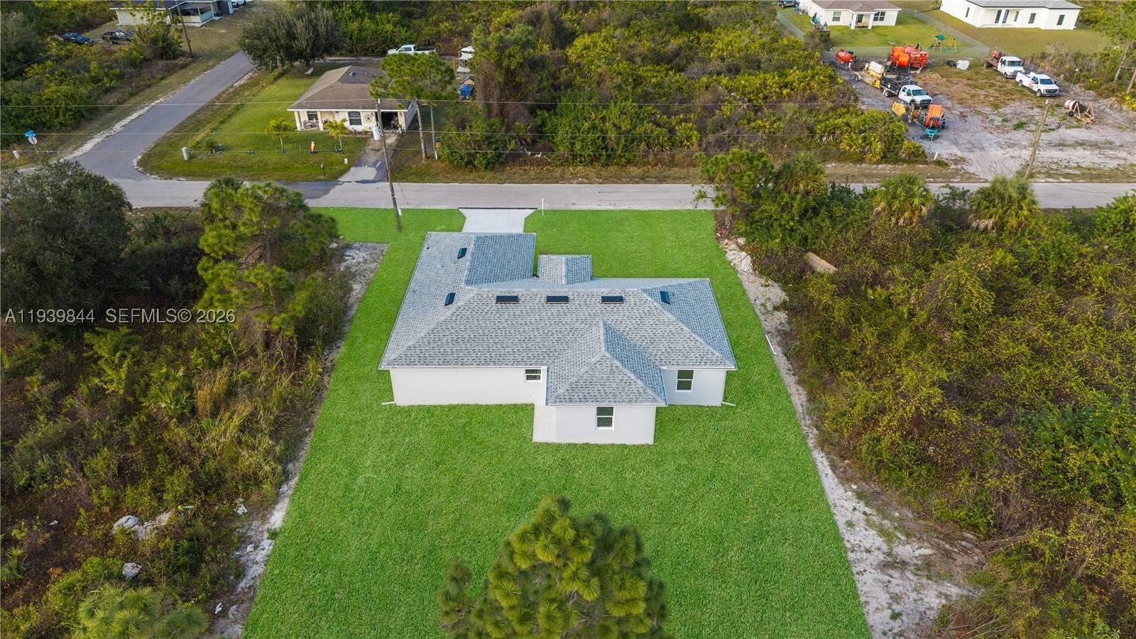 Real estate property located at 3117 64th W, Lee, Lehigh Acres, Lehigh Acres, FL