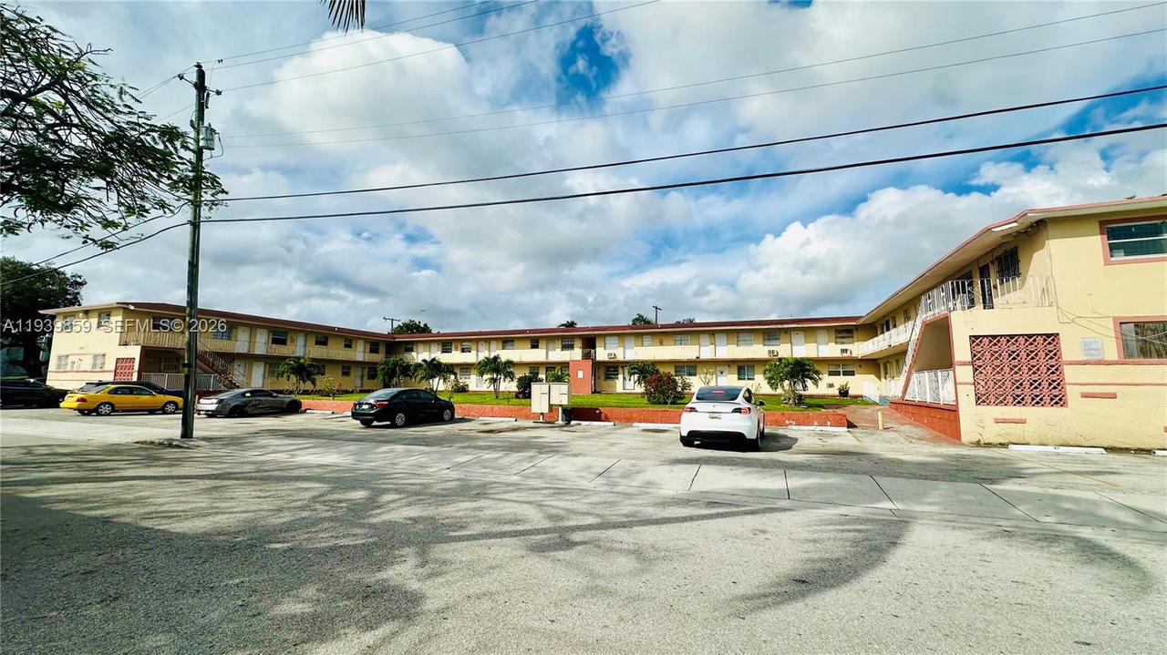 Real estate property located at 2651 13th St #41, Miami-dade, Wildwood River Villas Con, Miami, FL
