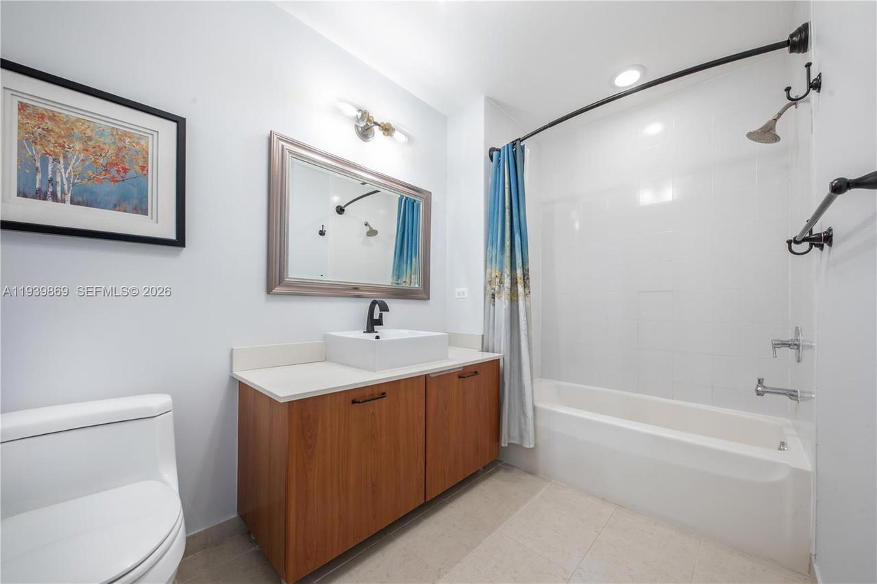 Real estate property located at 3301 1st Ave M0606, Miami-dade, Four Midtown Miami Condo, Miami, FL