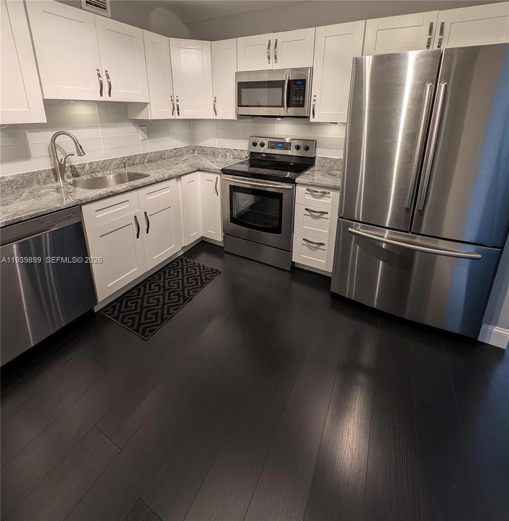Real estate property located at 18151 31st Ct #307, Miami-dade, The Clipper At Bisc Cove, Aventura, FL