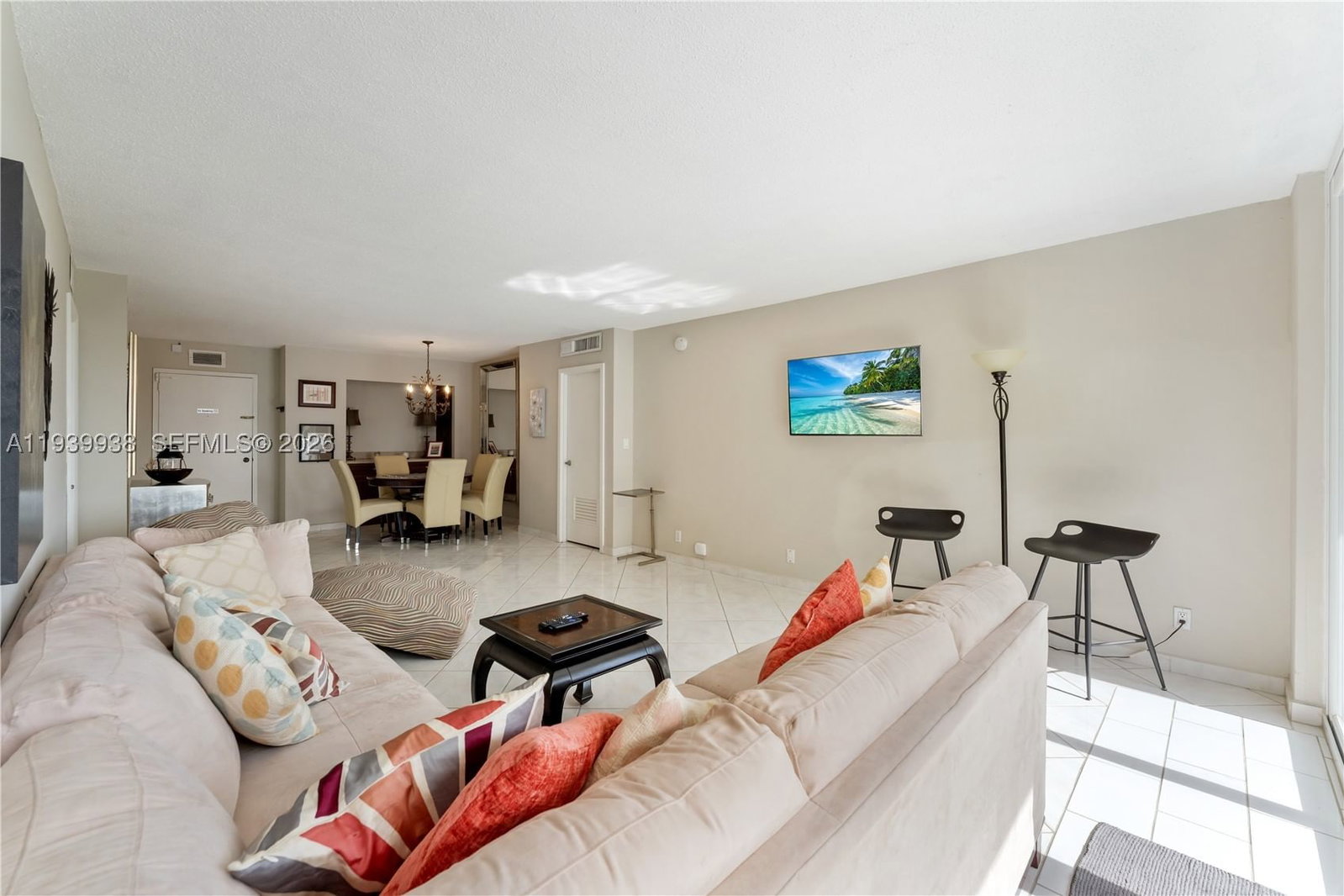 Real estate property located at 3140 Ocean Dr #212, Broward, Parker Tower Condo, Hallandale Beach, FL