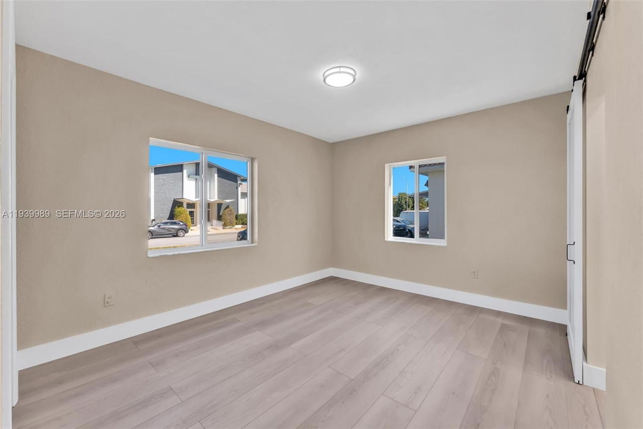 Real estate property located at 40 58th St, Miami-dade, King Arthur Estates, Hialeah, FL