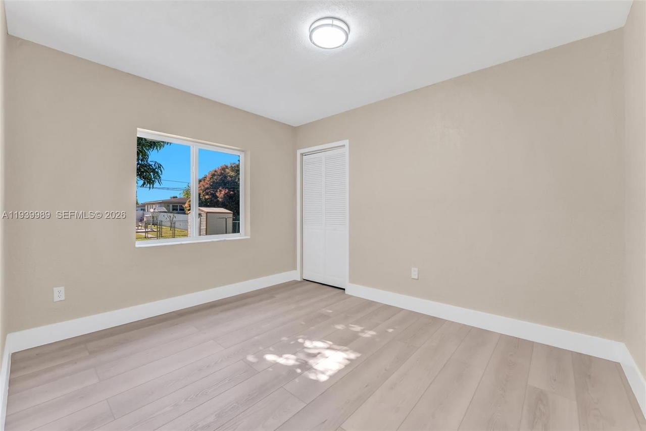 Real estate property located at 40 58th St, Miami-dade, King Arthur Estates, Hialeah, FL