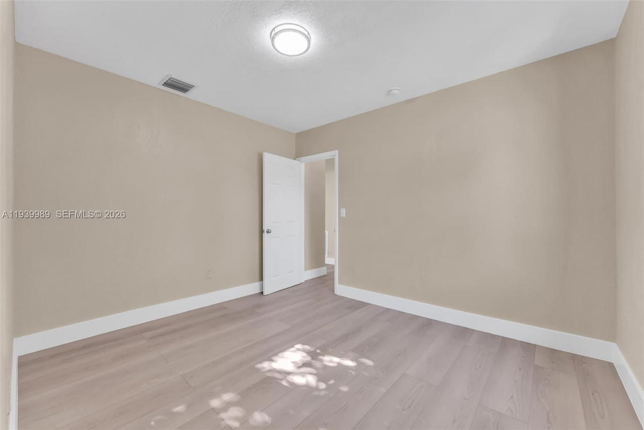 Real estate property located at 40 58th St, Miami-dade, King Arthur Estates, Hialeah, FL
