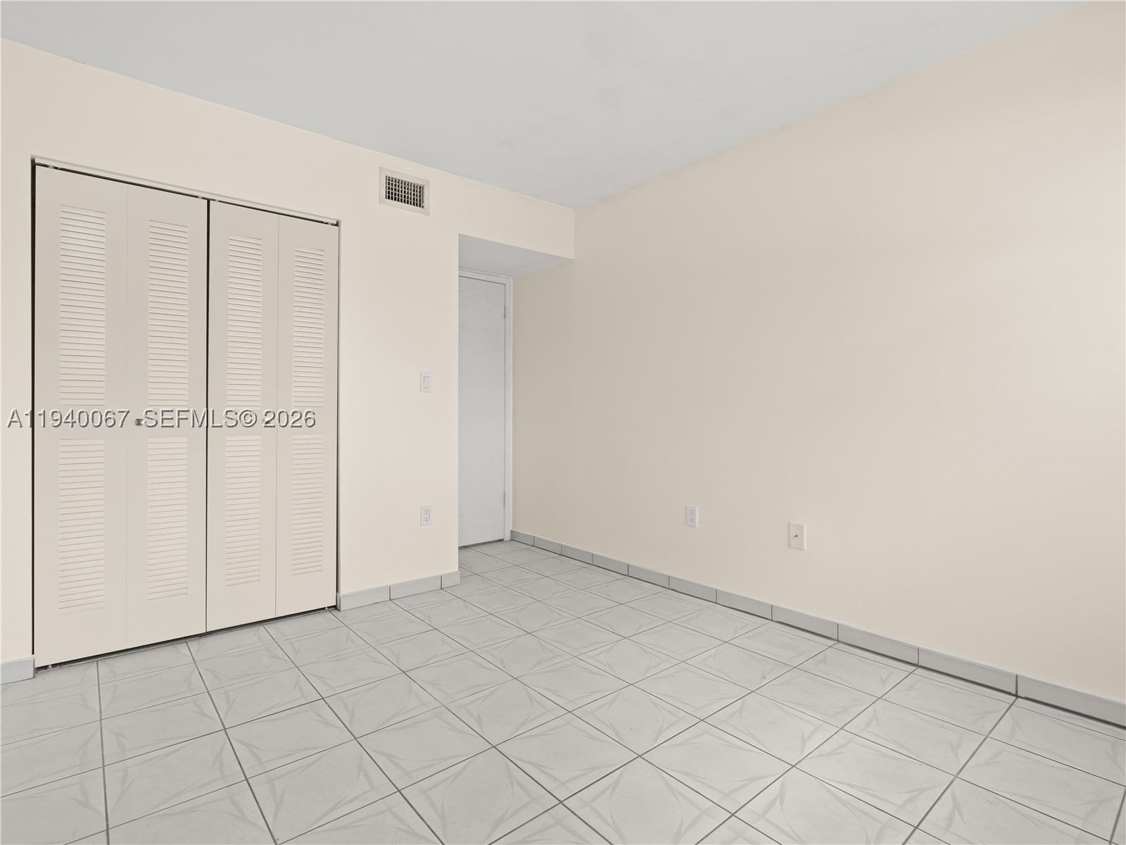 Real estate property located at 10249 9th St Cir #107-8, Miami-dade, West Fontaine Condo, Miami, FL