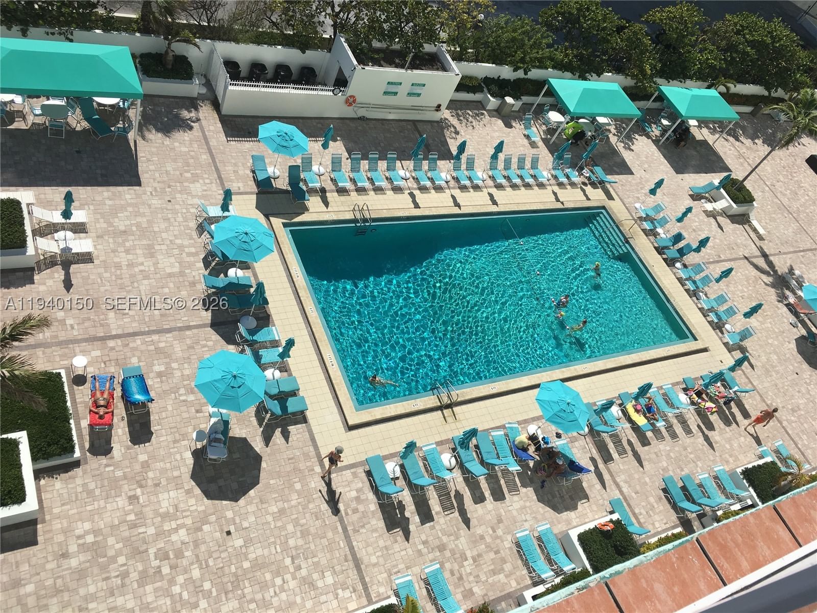 Real estate property located at 3725 Ocean Dr #1214, Broward, Sea Air Towers Condo, Hollywood, FL