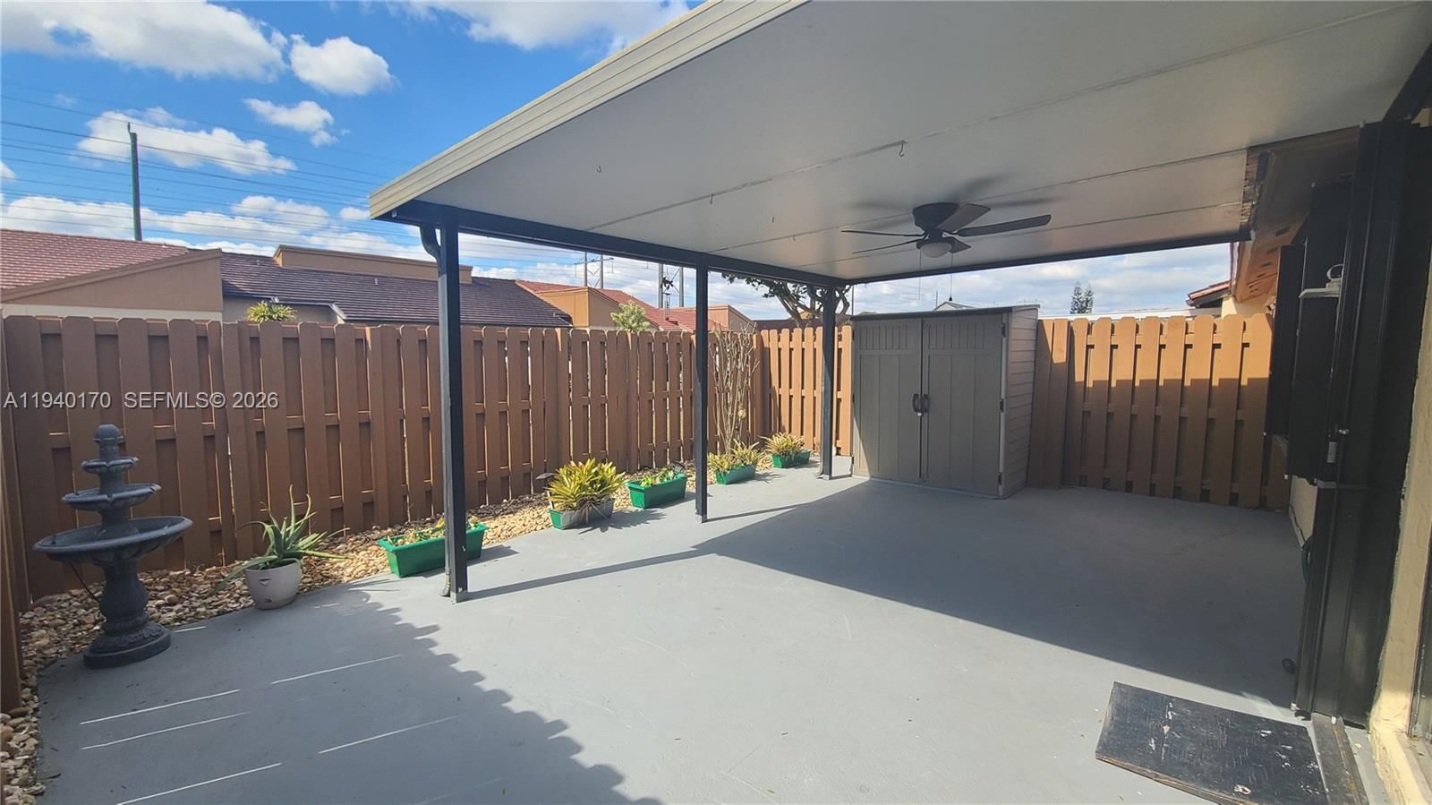 Real estate property located at 1340 135th Ct, Miami-dade, Tamiami Lakes Townhomes S, Miami, FL