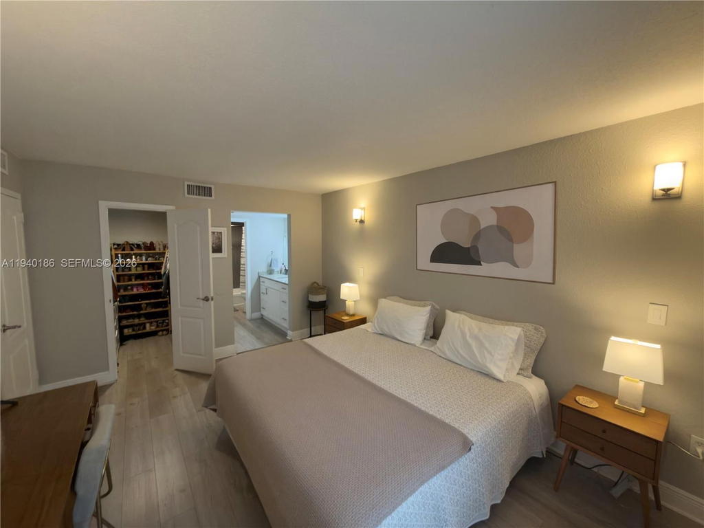 Real estate property located at 4810 79th Ave #206, Miami-dade, Doral Gardens Ii Condo, Doral, FL