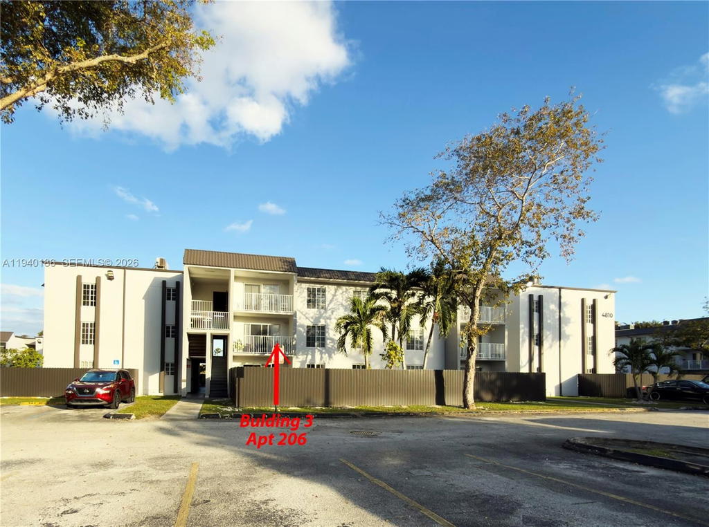 Real estate property located at 4810 79th Ave #206, Miami-dade, Doral Gardens Ii Condo, Doral, FL