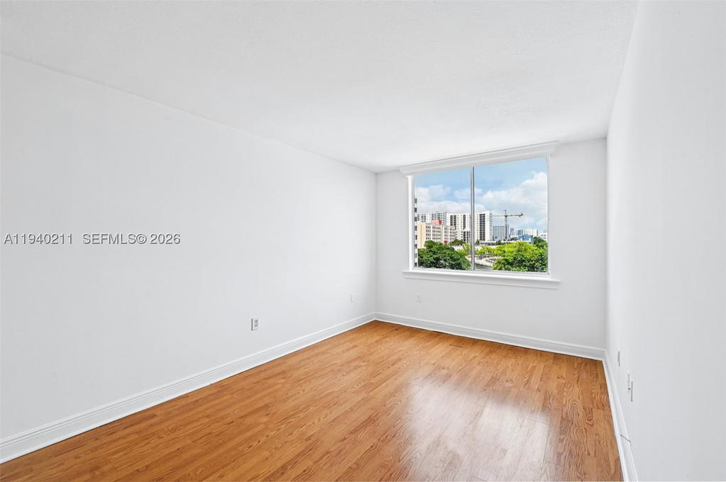 Real estate property located at 1740 N River Dr #614, Miami-dade, Serenity On The River Con, Miami, FL