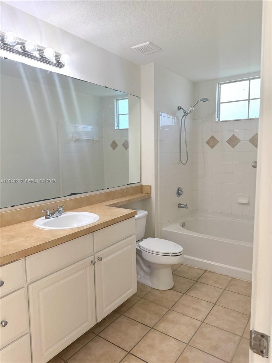 Real estate property located at 9857 Baywinds Dr #9111, Palm Beach, Mezzano Condo, West Palm Beach, FL
