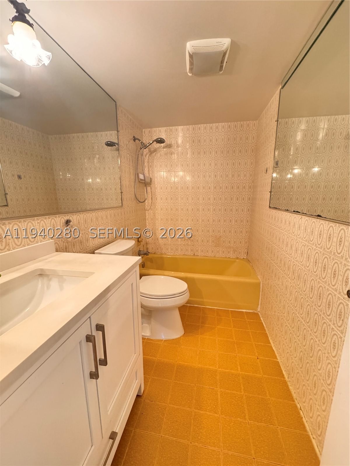 Real estate property located at 1100 13th St #294D, Palm Beach, Boca Linda Condo, Boca Raton, FL