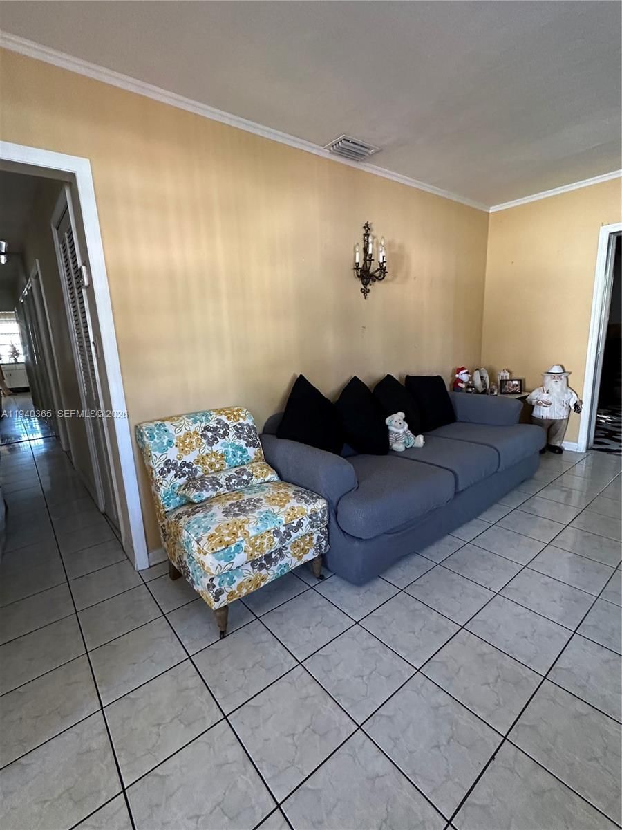 Real estate property located at 431 32nd Ct, Miami-dade, Blake Sub, Miami, FL