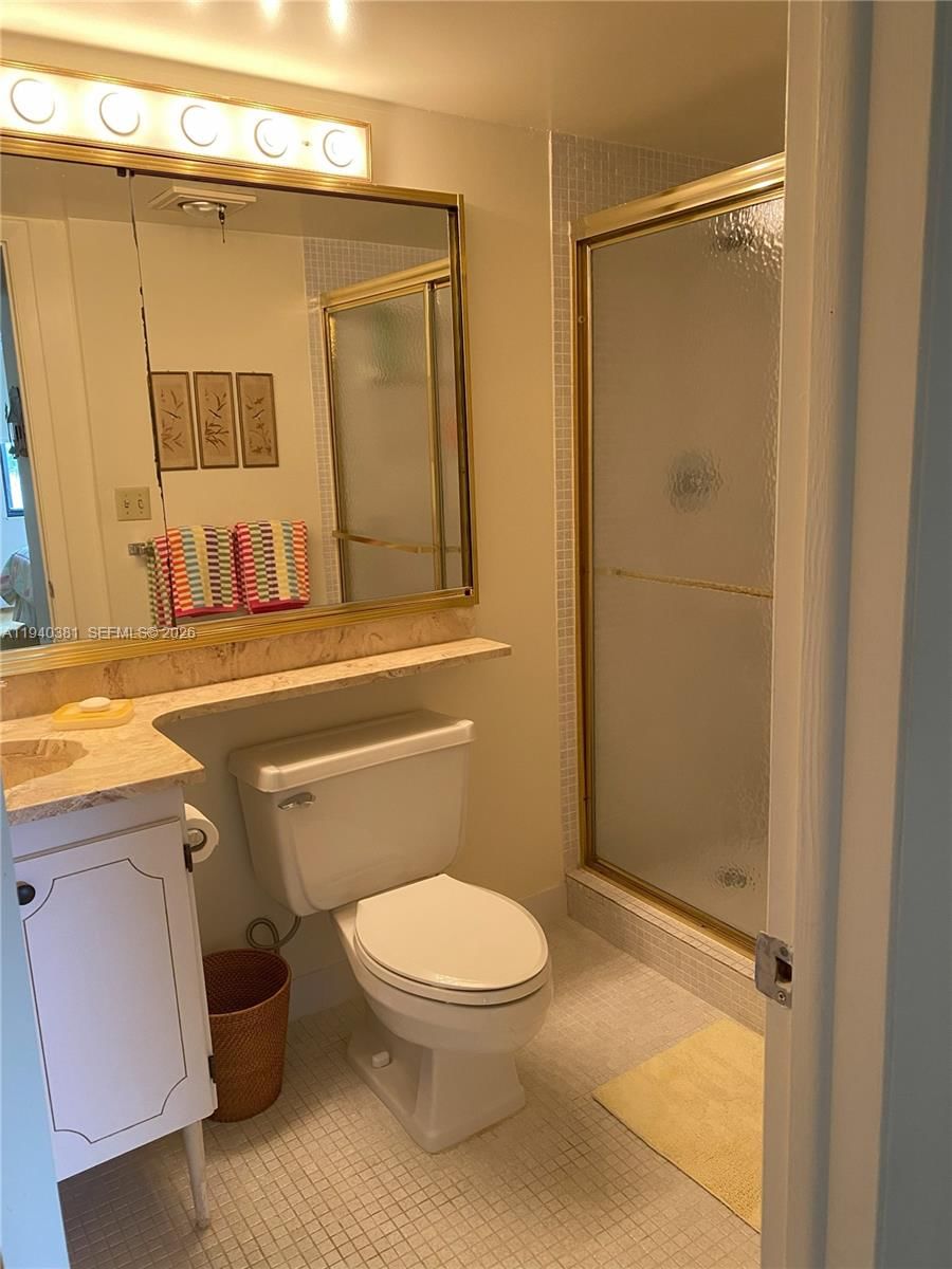 Real estate property located at 14601 Kendall Dr #403K, Miami-dade, Promenade At Kendale Lake, Miami, FL