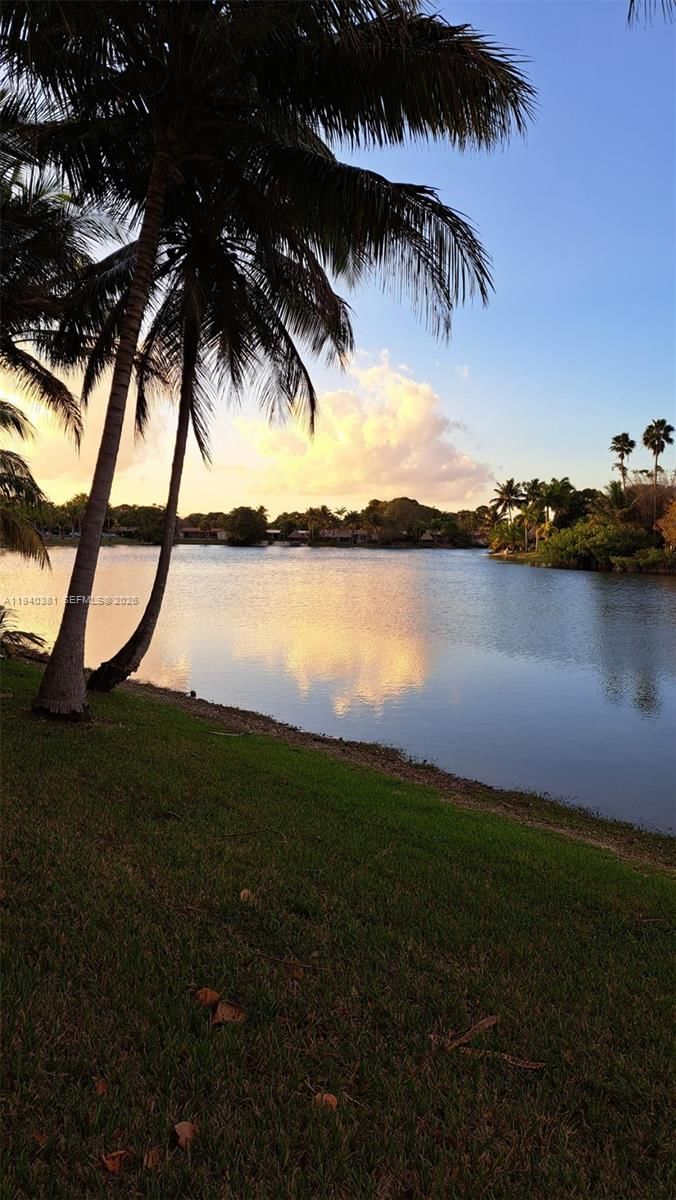 Real estate property located at 14601 Kendall Dr #403K, Miami-dade, Promenade At Kendale Lake, Miami, FL
