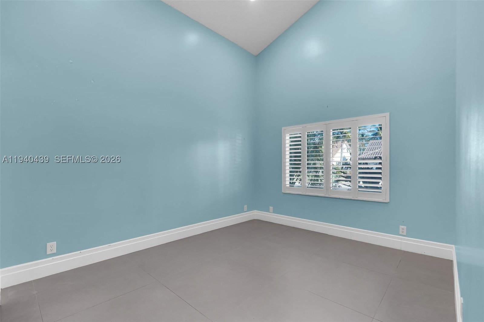 Real estate property located at 1092 162nd Ave, Broward, Westfork I Plat, Pembroke Pines, FL
