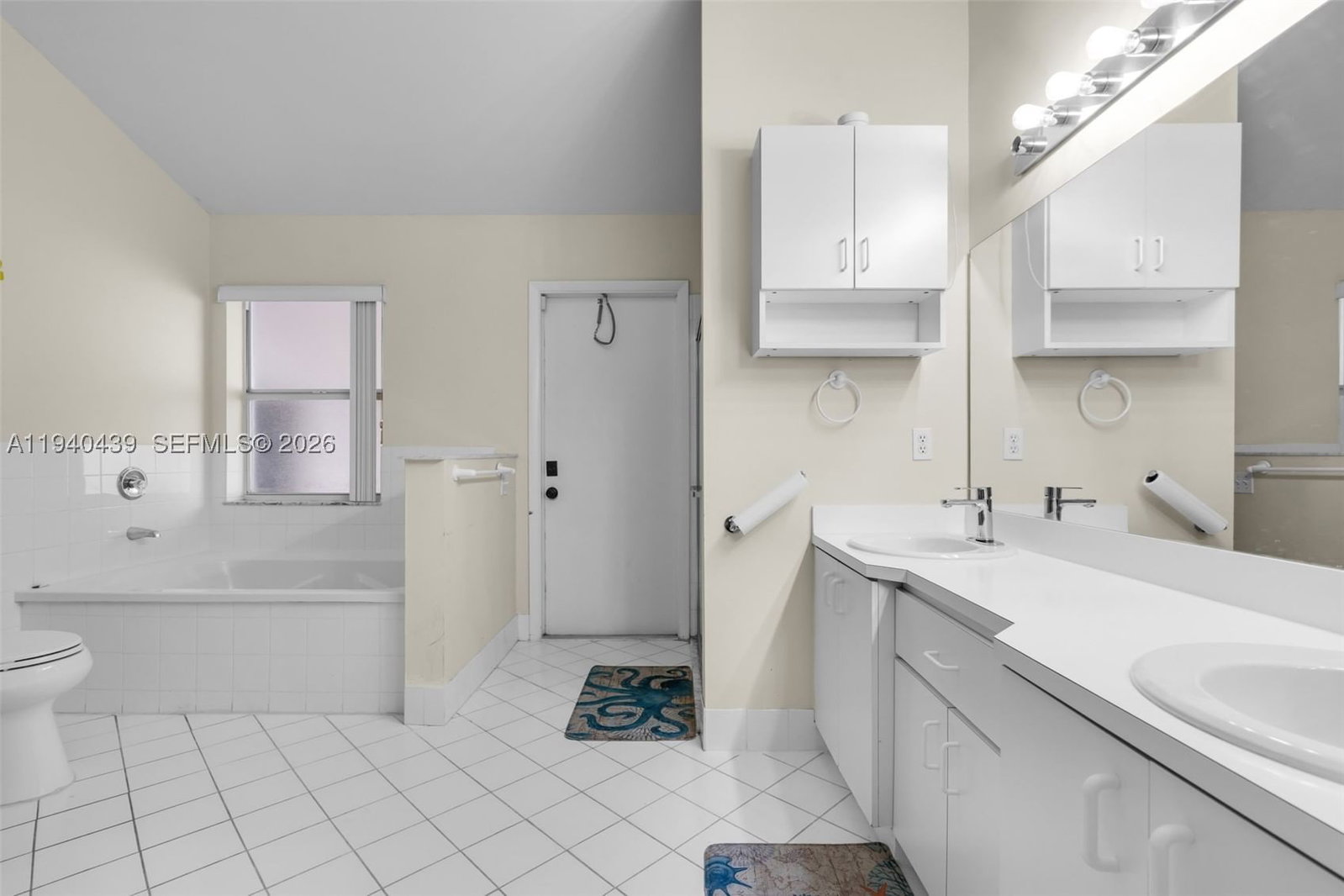 Real estate property located at 1092 162nd Ave, Broward, Westfork I Plat, Pembroke Pines, FL