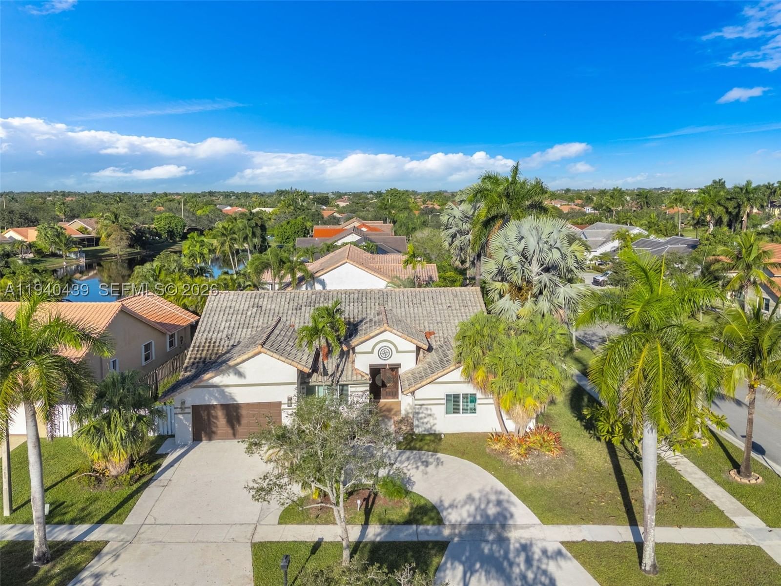 Real estate property located at 1092 162nd Ave, Broward, Westfork I Plat, Pembroke Pines, FL
