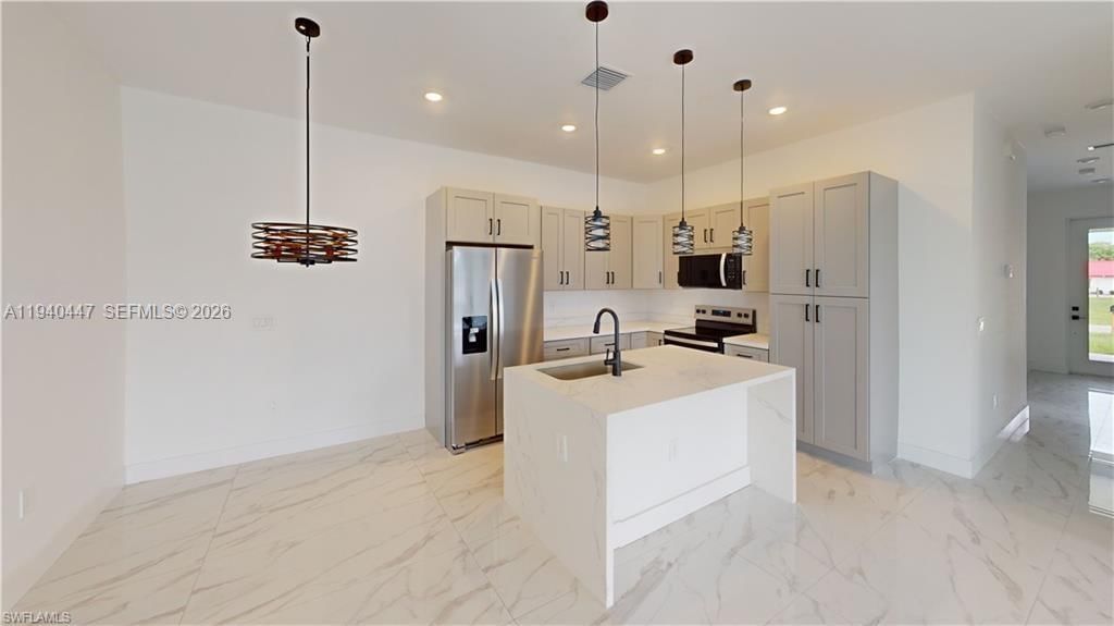 Real estate property located at 2045 Carver Ave, Lee, Carver Park, Fort Myers, FL