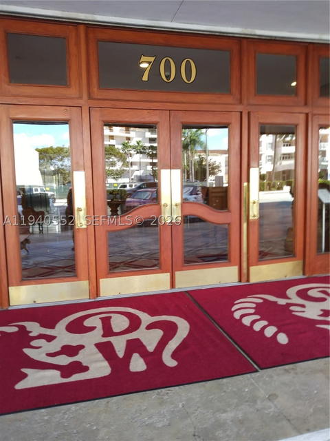 Real estate property located at 700 Biltmore Way #216, Miami-dade, David William Hotel Condo, Coral Gables, FL