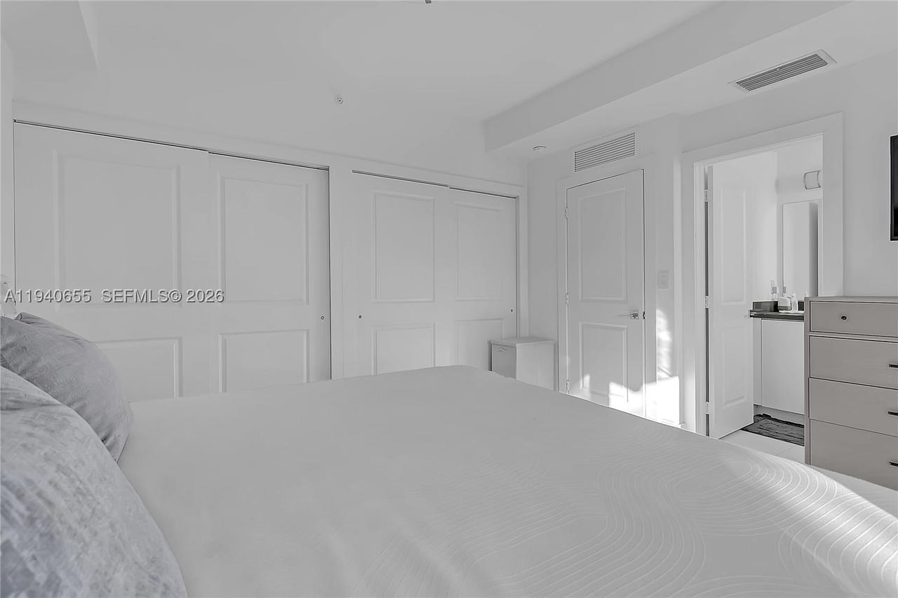 Real estate property located at 1405 Galiano St #4, Miami-dade, Amalfi In The Gables Cond, Coral Gables, FL