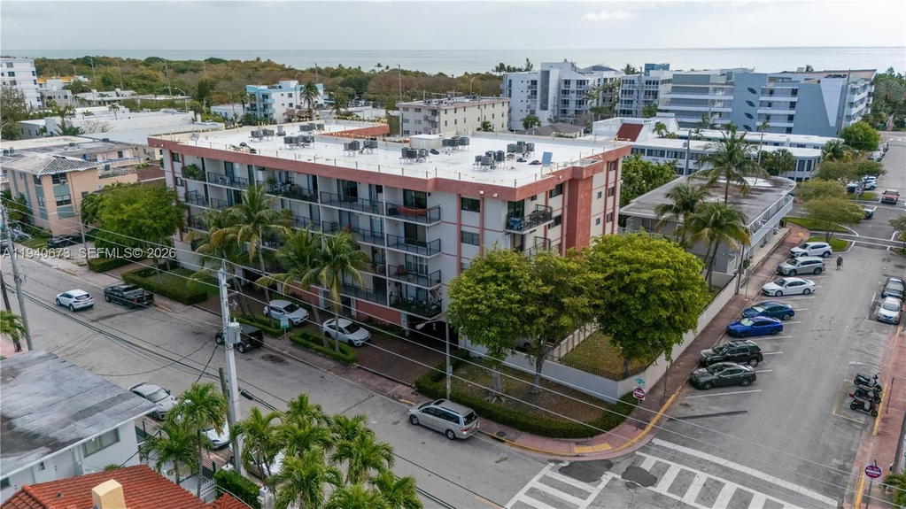 Real estate property located at 7801 Abbott Ave #302, Miami-dade, Frances Condo Apts, Miami Beach, FL