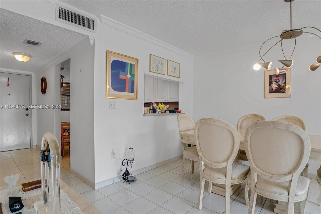Real estate property located at 7801 Abbott Ave #302, Miami-dade, Frances Condo Apts, Miami Beach, FL