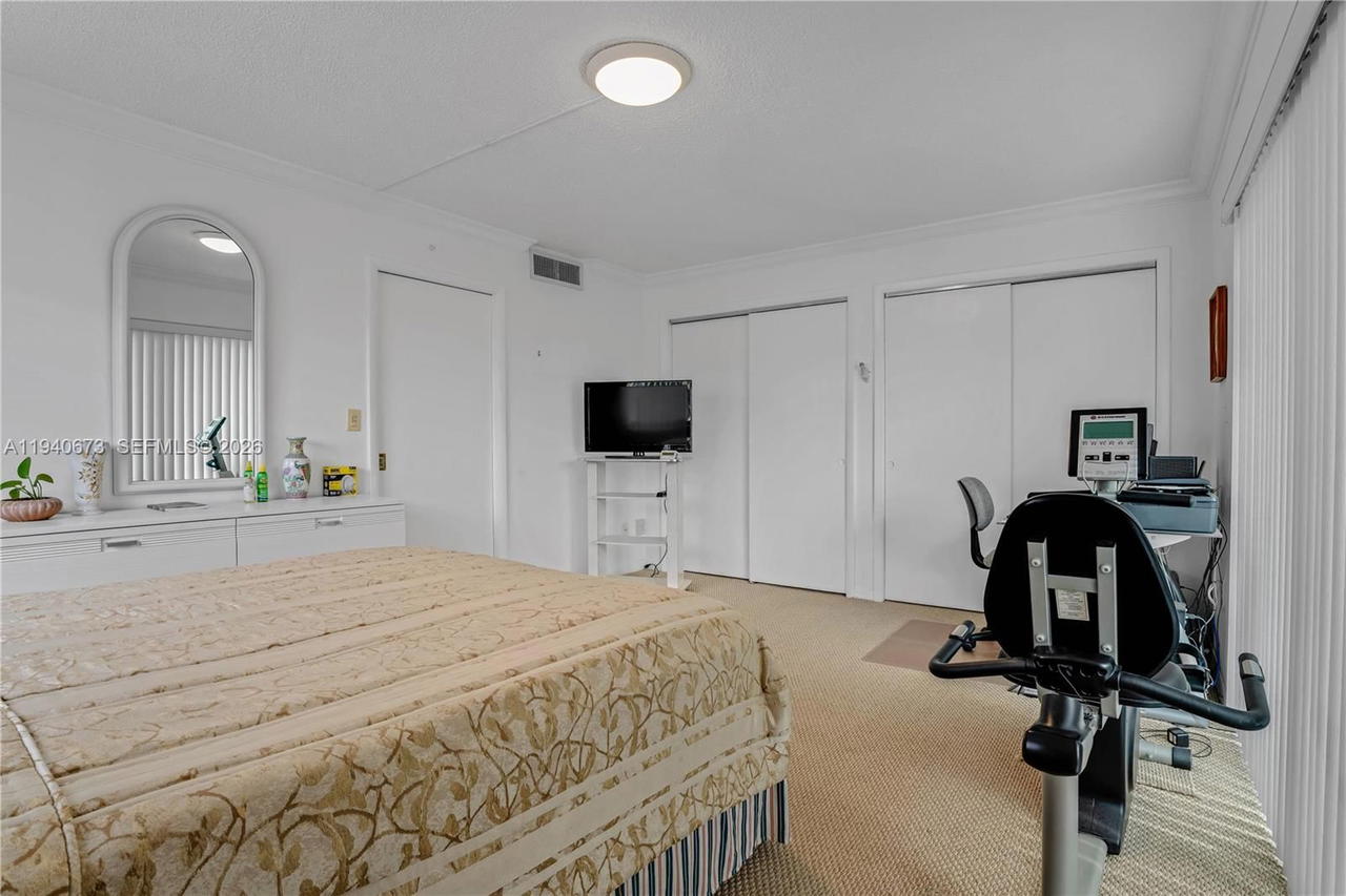 Real estate property located at 7801 Abbott Ave #302, Miami-dade, Frances Condo Apts, Miami Beach, FL