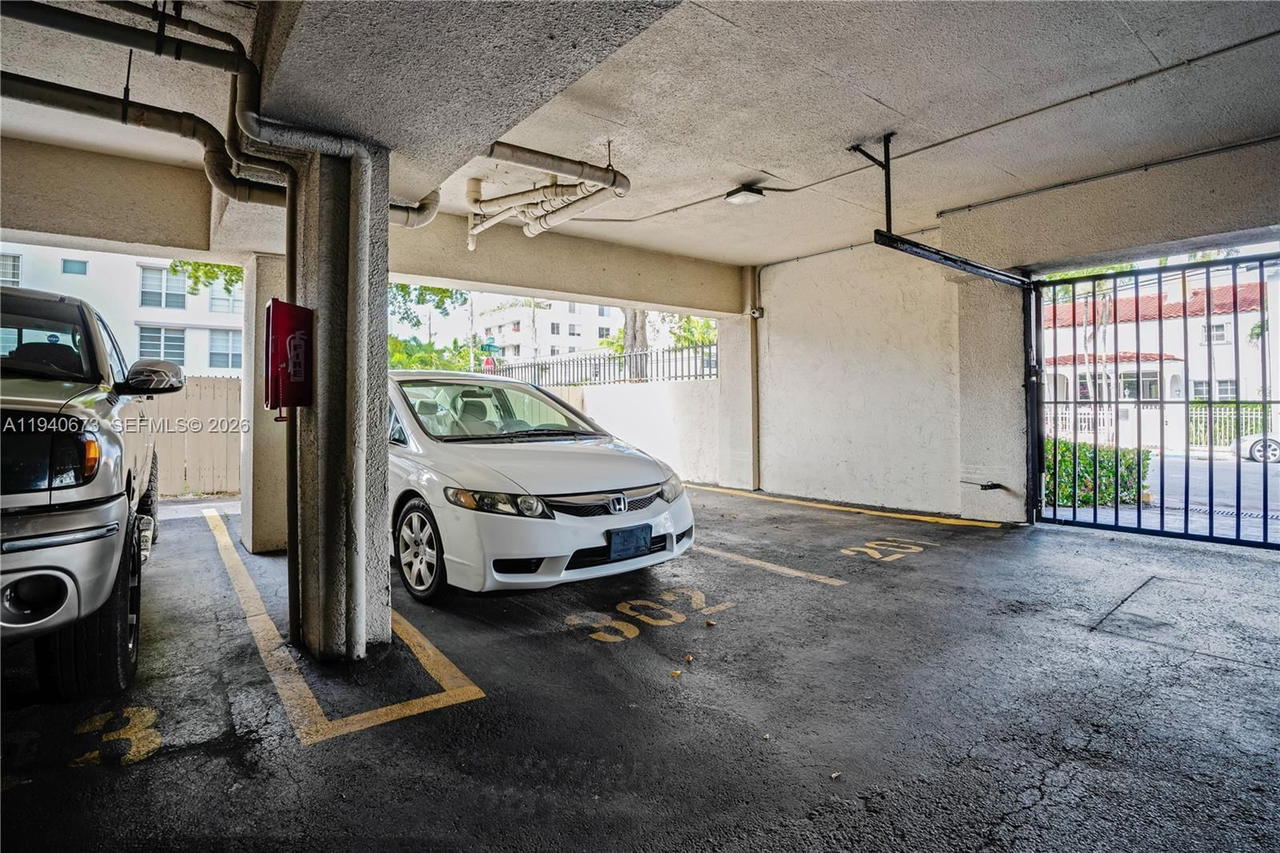 Real estate property located at 7801 Abbott Ave #302, Miami-dade, Frances Condo Apts, Miami Beach, FL