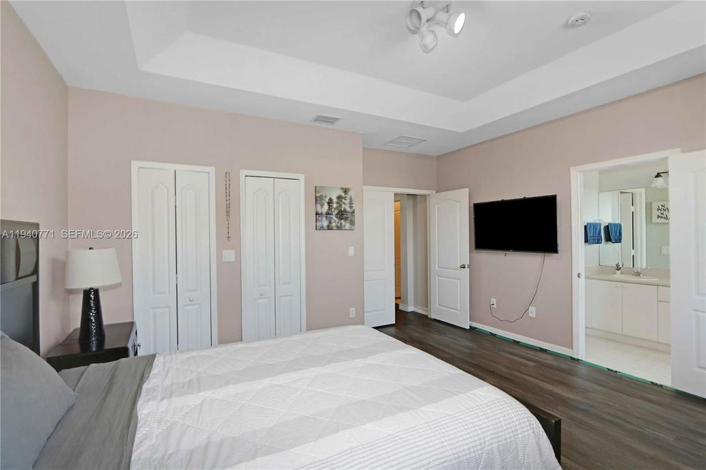 Real estate property located at 14973 8th Ter, Miami-dade, Grand Lakes Phase I, Miami, FL