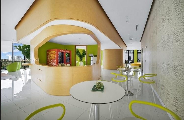 Real estate property located at 501 31st St #1101, Miami-dade, Paraiso Bayviews Condo, Miami, FL