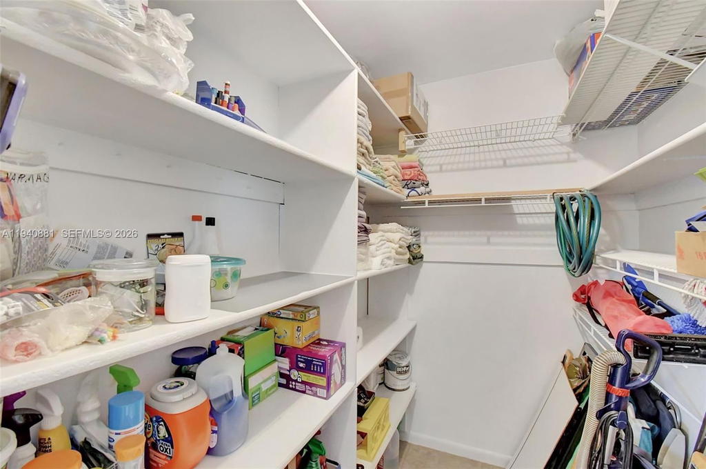 Real estate property located at 415 2nd St #201, Broward, Star Paradise Condo, Hallandale Beach, FL
