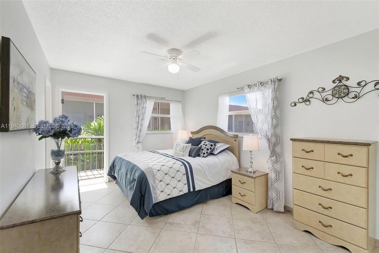 Real estate property located at 415 2nd St #201, Broward, Star Paradise Condo, Hallandale Beach, FL