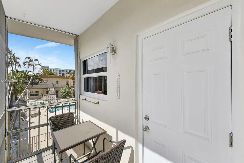 Real estate property located at 415 2nd St #201, Broward, Star Paradise Condo, Hallandale Beach, FL