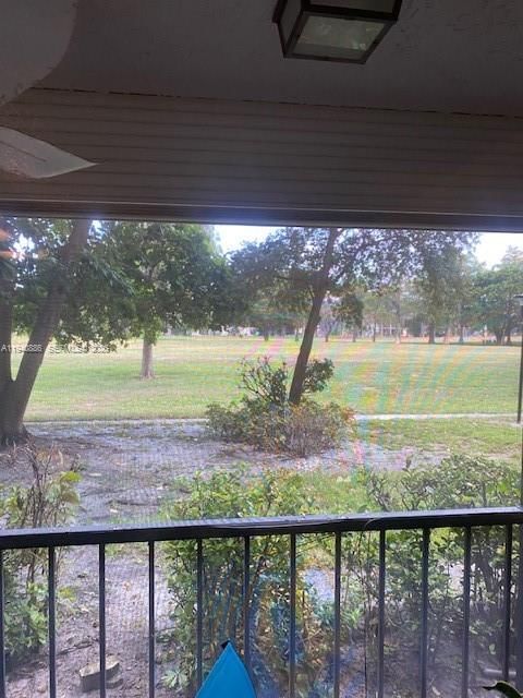 Real estate property located at 5860 44th St #102, Broward, Greens Of Inverrary Phase, Lauderhill, FL