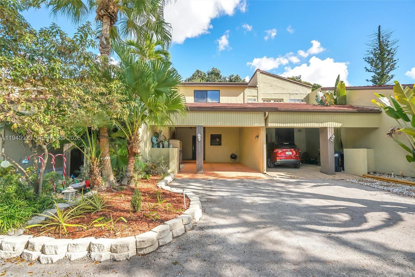 Real estate property located at 3865 Estepona Ave, Miami-dade, Costa Del Sol Condo No 2, Doral, FL