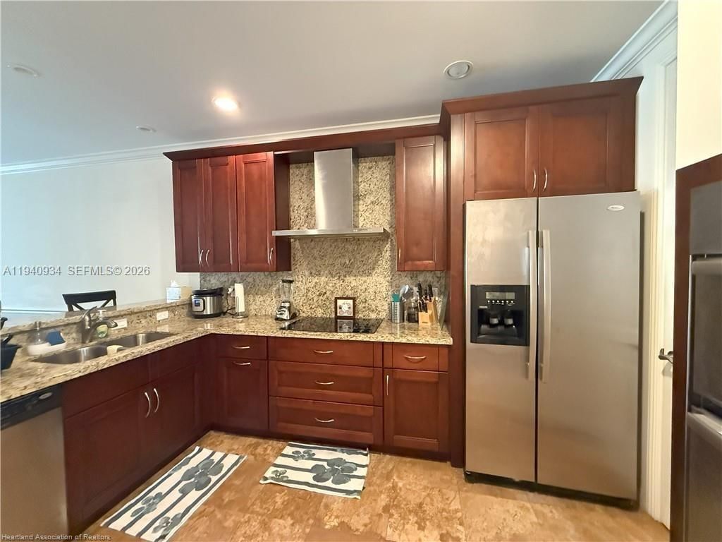 Real estate property located at 2351 Lakeview Drive #115, Highlands, Majestic Cv, Sebring, FL