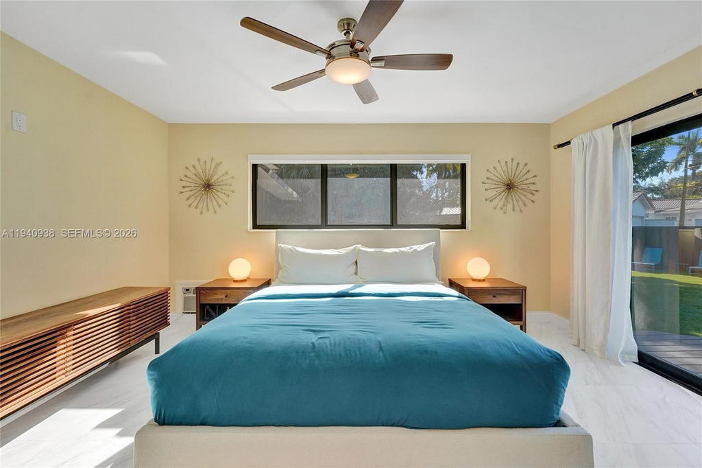 Real estate property located at 1254 Buchanan St, Broward, Hollywood Lakes Section, Hollywood, FL