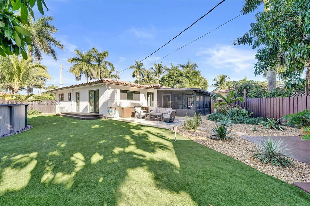 Real estate property located at 1254 Buchanan St, Broward, Hollywood Lakes Section, Hollywood, FL