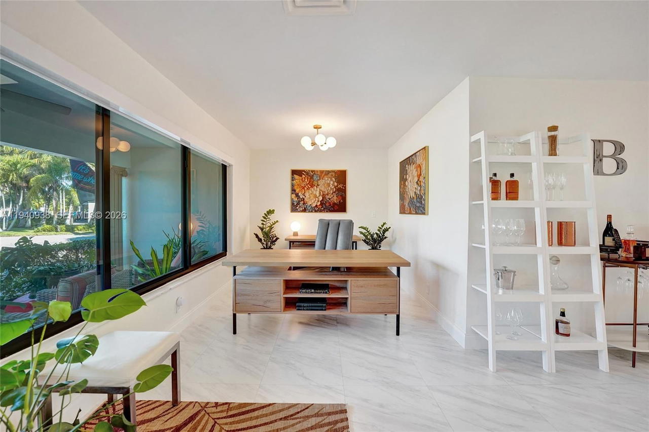 Real estate property located at 1254 Buchanan St, Broward, Hollywood Lakes Section, Hollywood, FL